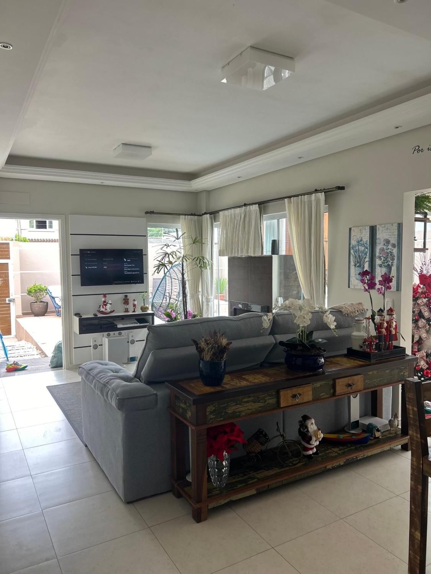 Casa De Em Ponta Canas, *