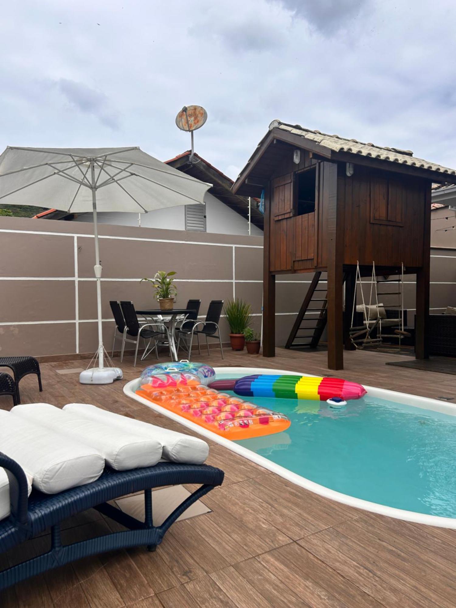 Casa De Em Ponta Canas, *